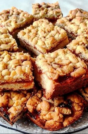 Amale's Apricot Pie - "Mabrushe"