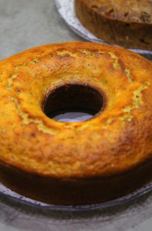 Amale's Lemon Chia Cake